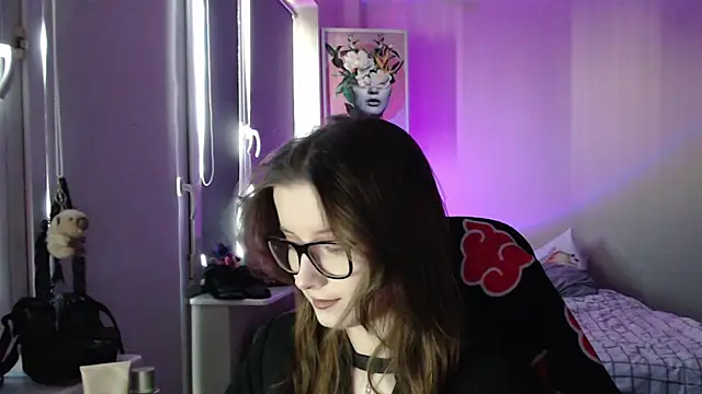 Snapshot of LunaXcherry chatting on 20, 4, 2026 LunaXcherry online show from 20, 4, 2026