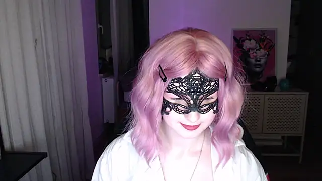 Snapshot of LunaXcherry chatting on 23, 2, 2026 LunaXcherry online show from 23, 2, 2026