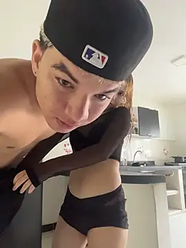 VelvetPassion online show from 16, 4, 2026