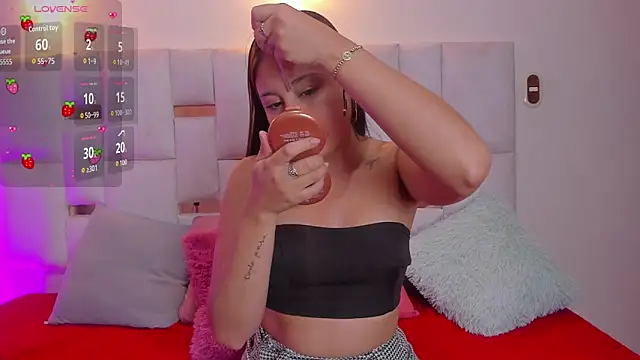 Snapshot of JuliettaArlet chatting on 18, 2, 2026 JuliettaArlet online show from 18, 2, 2026