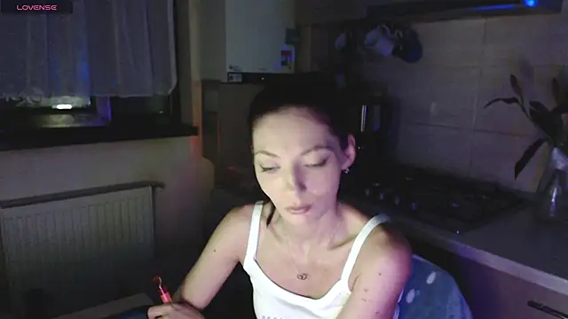 AyanaGrumpix online show from 17, 6, 2026