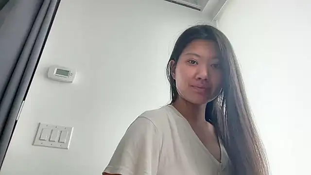 Joycelovely online show from 13, 5, 2026