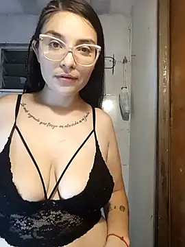 Snapshot of sexyauroraz chatting on 18, 2, 2026 sexyauroraz online show from 18, 2, 2026