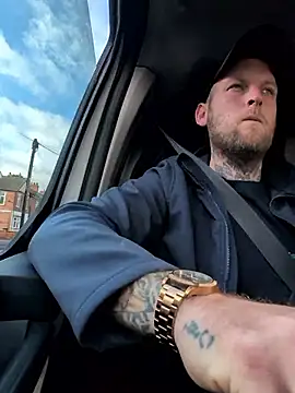 dave32000 online show from 16, 2, 2026