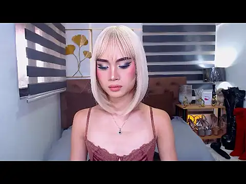 JuicyCockThea online show from 2, 7, 2026
