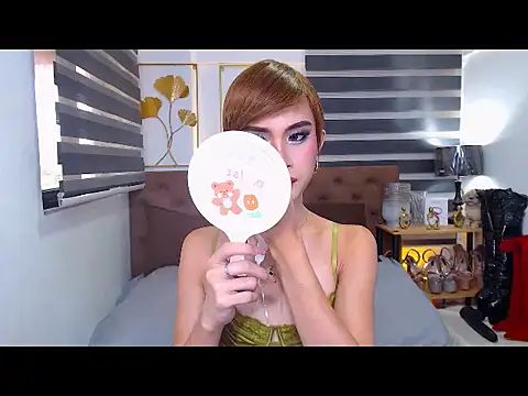 JuicyCockThea online show from 12, 6, 2026