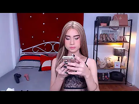 Snapshot of JuicyCockThea chatting on 19, 2, 2026 JuicyCockThea online show from 19, 2, 2026