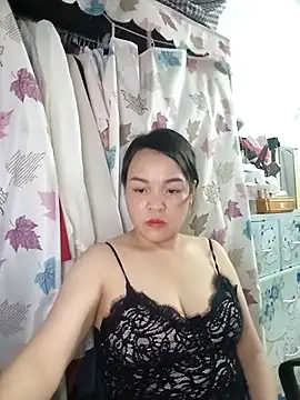 Strawberry-wet online show from 9, 4, 2026