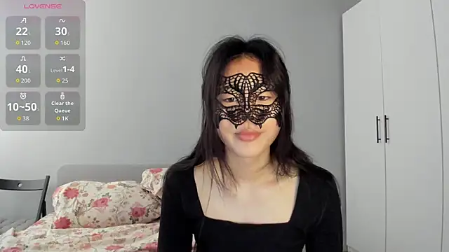 HelenBlazeTrt online show from 25, 5, 2026