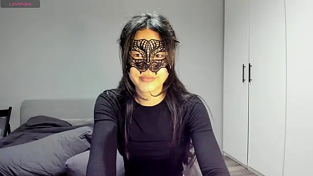 HelenBlazeTrt online show from 14, 6, 2026