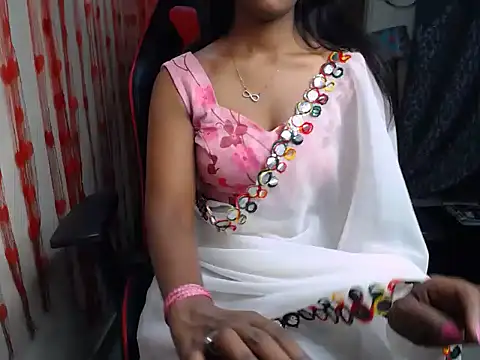 Hottie yashika online show from 9, 3, 2026