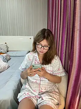 Snapshot of A-cola chatting on 20, 6, 2026 A-cola online show from 20, 6, 2026