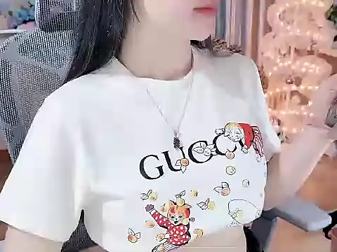 Snapshot of Agnelyn___ chatting on 24, 7, 2026 Agnelyn online show from 24, 7, 2026
