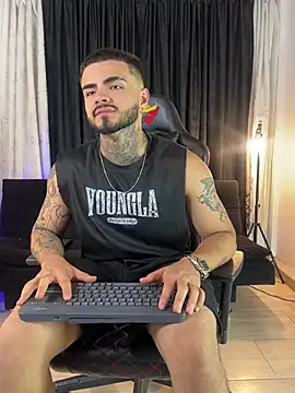 Benjii Carter1 online show from 13, 3, 2026