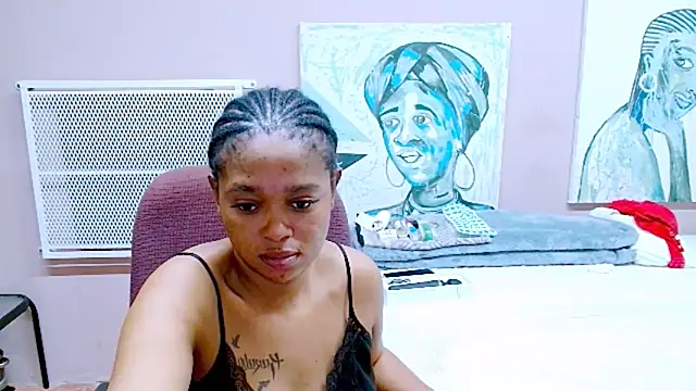 TyraHotxxx online show from 15, 5, 2026