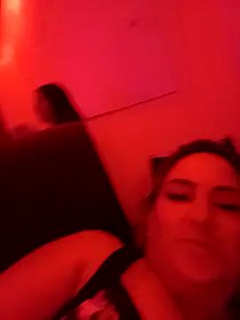 Julia2027 online show from 19, 2, 2026