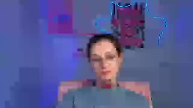 Snapshot of Esmi_Winter chatting on 15, 2, 2026 Esmi Winter online show from 15, 2, 2026