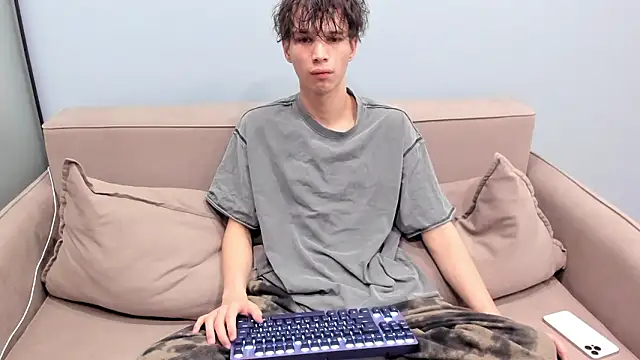 Ur NextDoor Boy online show from 22, 2, 2026