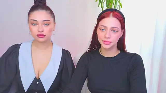 Sofia Plump online show from 27, 4, 2026