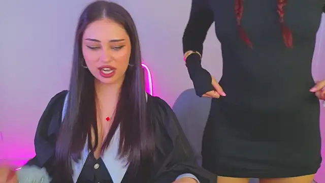 Sofia Plump online show from 28, 5, 2026