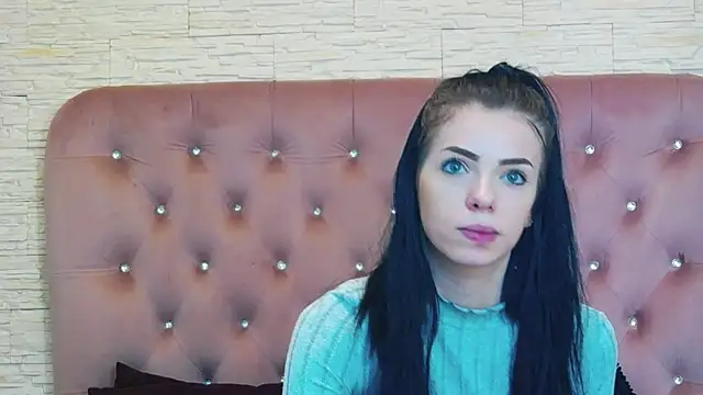 PeachyElla26 online show from 21, 2, 2026