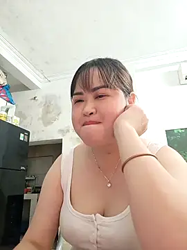 Kee-kimlee online show from 11, 4, 2026