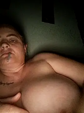 Snapshot of Sony28v chatting on 11, 4, 2026 Sony28v online show from 11, 4, 2026