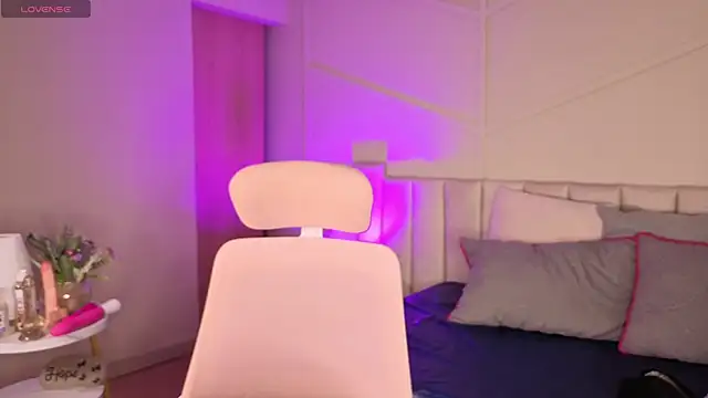 Snapshot of Eyes_moon_ chatting on 21, 2, 2026 Eyes moon online show from 21, 2, 2026