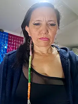 Alexamontiel  online show from 6, 4, 2026