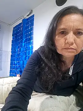 Alexamontiel  online show from 28, 2, 2026