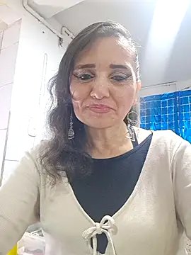 Alexamontiel  online show from 23, 2, 2026