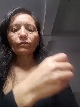 Alexamontiel  online show from 11, 2, 2026