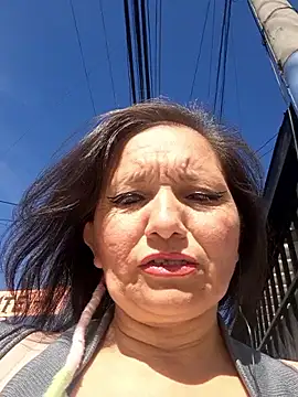 Alexamontiel  online show from 8, 4, 2026