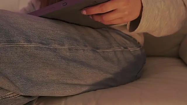 Shopie Colucci online show from 28, 2, 2026