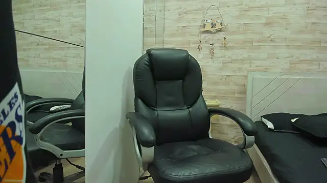 Snapshot of Jordi_Cooper chatting on 25, 2, 2026 Jordi Cooper online show from 25, 2, 2026