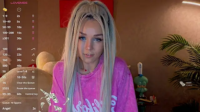 Snapshot of Sonya-Love chatting on 2, 6, 2026 Sonya-Love online show from 2, 6, 2026