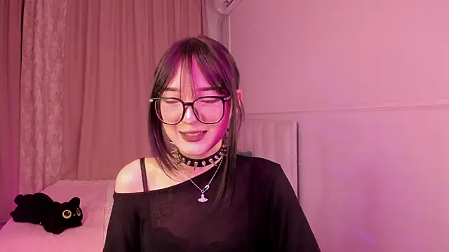 ariyastar online show from 8, 4, 2026