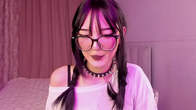 ariyastar online show from 6, 4, 2026