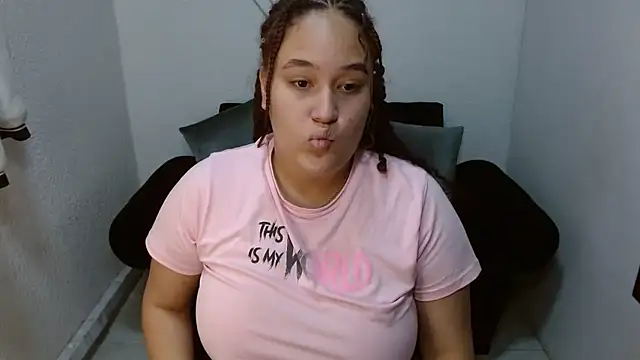 leilanewgirl online show from 30, 3, 2026