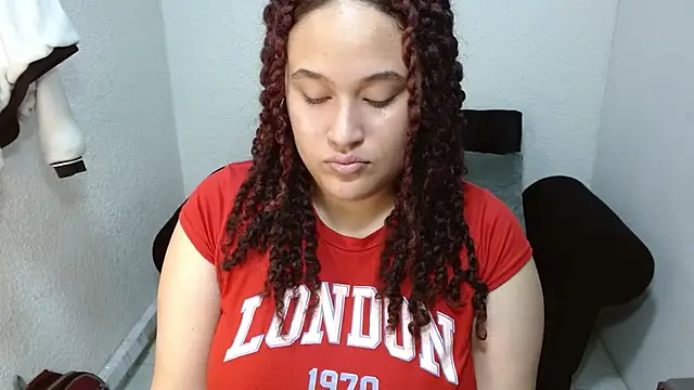 leilanewgirl online show from 6, 3, 2026