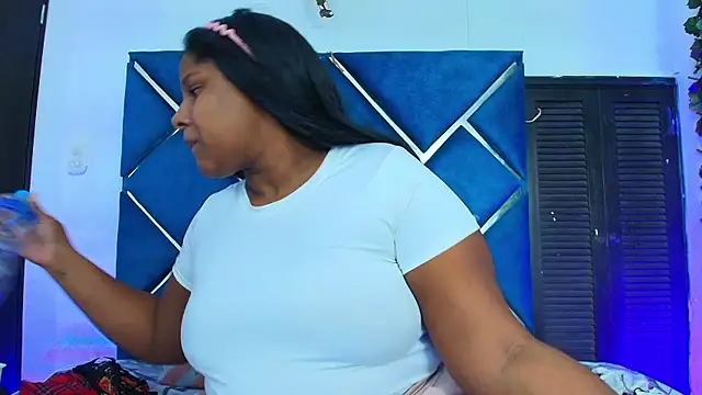 Snapshot of AlexaRousse4u chatting on 29, 6, 2026 AlexaRousse4u online show from 29, 6, 2026