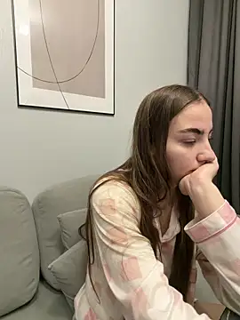  Patricia P online show from 5, 3, 2026