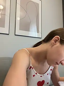  Patricia P online show from 5, 4, 2026