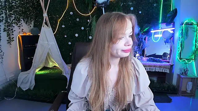 AmyNox online show from 14, 4, 2026