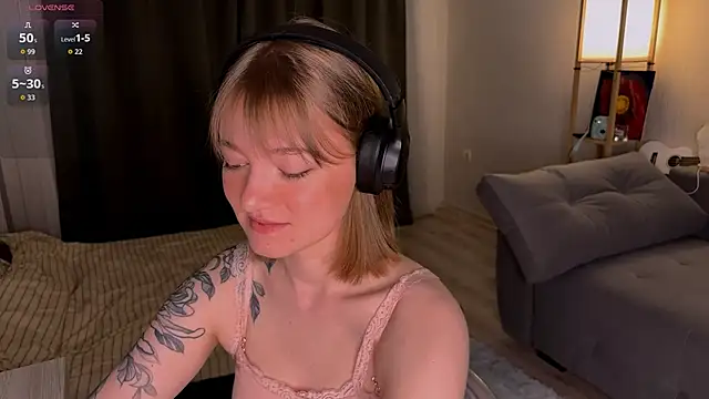 Mirrrra1 online show from 6, 5, 2026