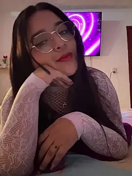 victtoria18 online show from 4, 3, 2026