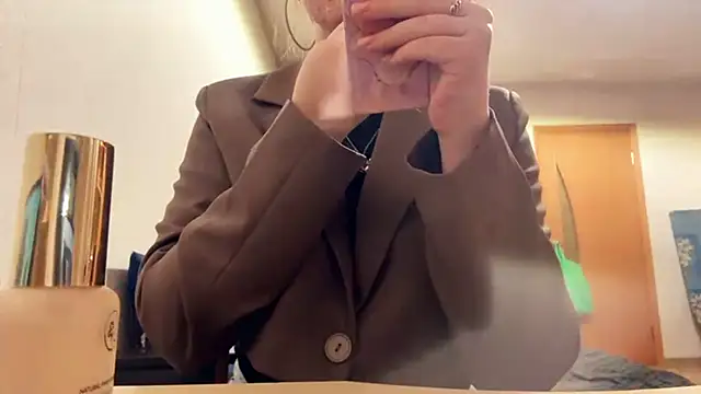 Snapshot of RoseBakeer chatting on 1, 3, 2026 RoseBakeer online show from 1, 3, 2026