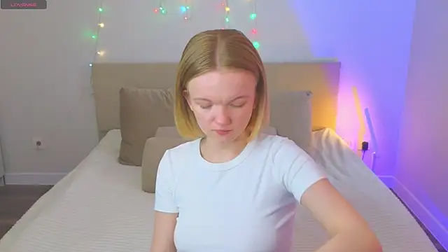 StellaBunny online show from 21, 3, 2026