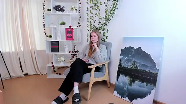 Snapshot of CharityKhamo chatting on 12, 2, 2026 CharityKhamo online show from 12, 2, 2026