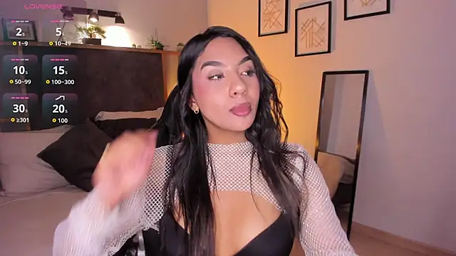 Snapshot of Lola_12_ chatting on 11, 6, 2026 Lola 12 online show from 11, 6, 2026